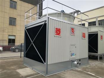 橫流式冷卻塔可以通過哪些方式減少對環境的影響？